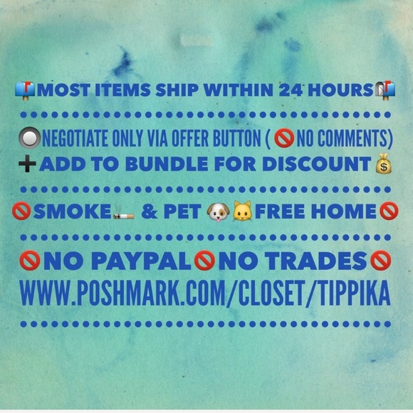 WHBM V-Neck Layered Tank 🔻 - Picture 4 of 5